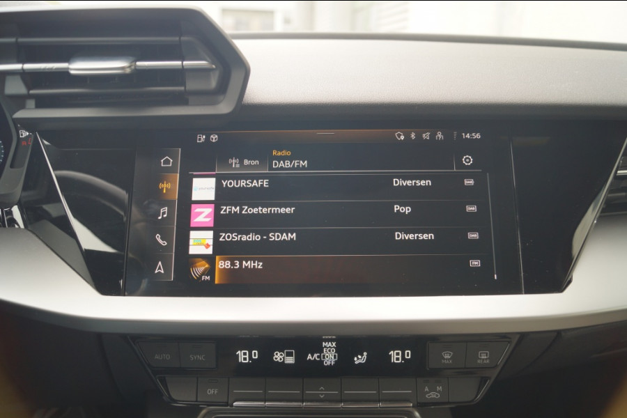 Audi A3 Sportback 40 TFSIe PHEV Business Edition -PANO-LEER-ECC-
