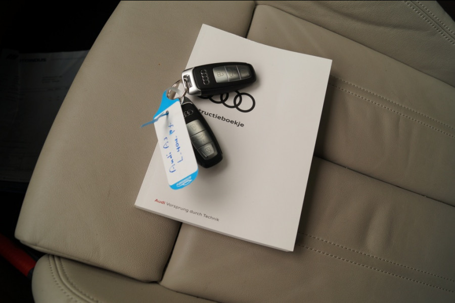 Audi A3 Sportback 40 TFSIe PHEV Business Edition -PANO-LEER-ECC-