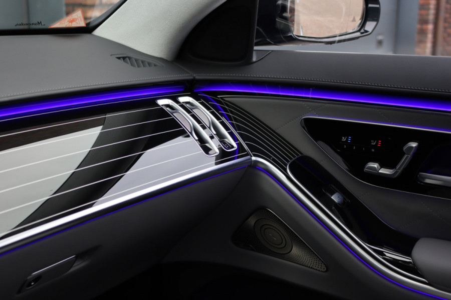 Mercedes-Benz S-Klasse 580 e 4MATIC AMG Line | Achterasbesturing | Luchtvering | Distronic+ | Massage | Exclusief Nappa Leder | Stoelventilatie V+A | HUD | Parfumering | Soft-Close | 3D-Display | Digital Light |