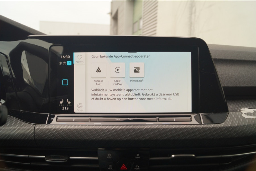 Volkswagen Golf 1.5 eTSI 150pk DSG R-Line -PANO-LED-ECC-CAM-