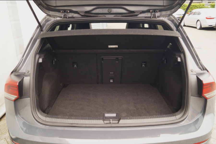 Volkswagen Golf 1.5 eTSI 150pk DSG R-Line -PANO-LED-ECC-CAM-