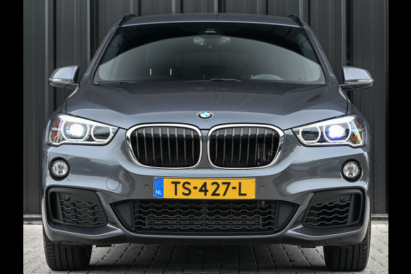 BMW X1 sDrive20i High Executive 192pk | M-Sport | Head-up | 1e Eigenaar | NL-Auto | Leder | Trekhaak |