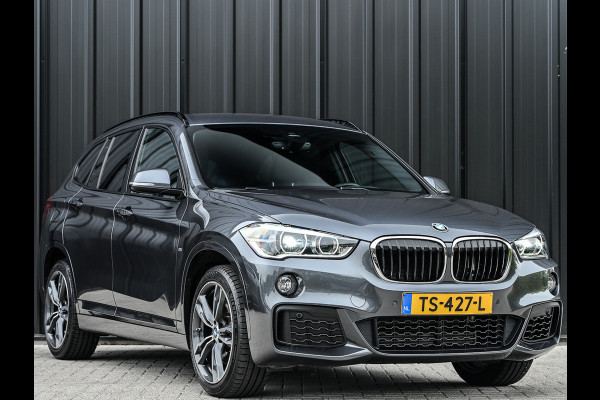 BMW X1 sDrive20i High Executive 192pk | M-Sport | Head-up | 1e Eigenaar | NL-Auto | Leder | Trekhaak |