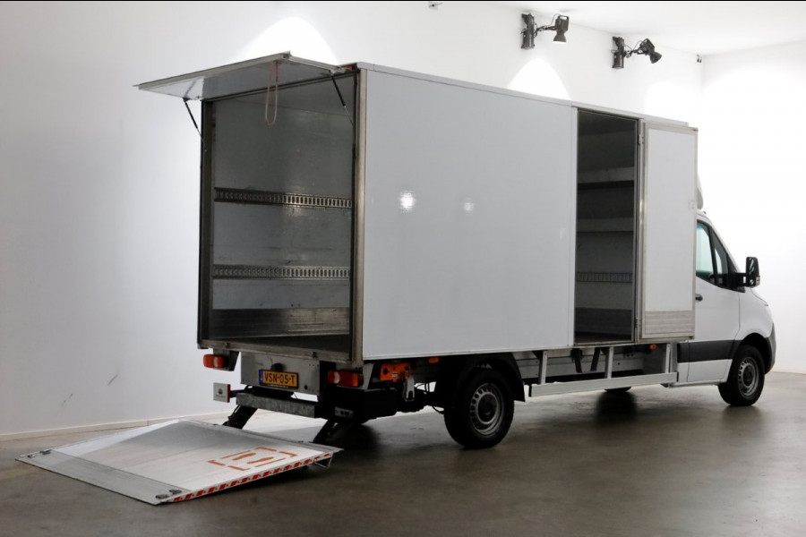 Mercedes-Benz Sprinter 315 CDI 150pk 9G Automaat Bakwagen met laadklep en zijdeur 1.000kg laden 11-2022