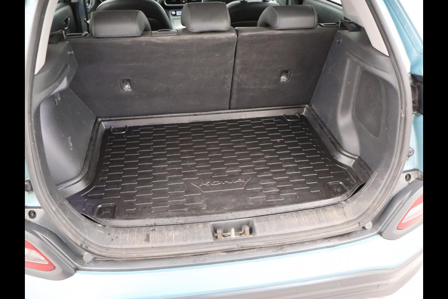 Hyundai Kona EV PREMIUM SKY 64 kWh 100% SOH *CERAMIC BLUE* + SCHUIFDAK | STOELVERW. V+A | STOELVENTILATIE | KRELL