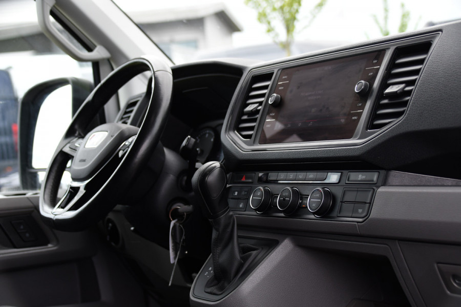 MAN TGE 35 2.0 L3H2 PB Edition Camera, Cruise, Carplay, LED, 177pk, Clima, Trekhaak, Stuurverwarming, Automaat, NAVI, Sensoren, Multimedia, Uniek!