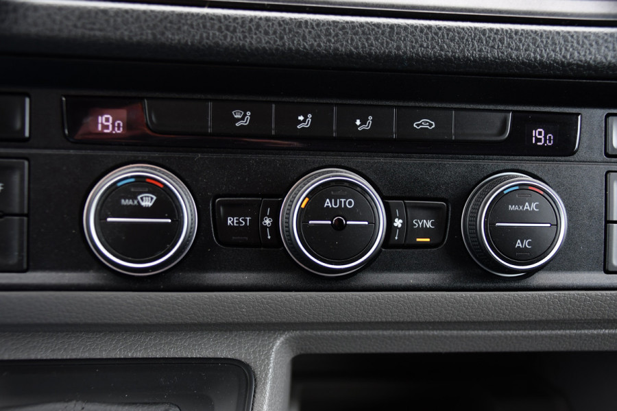 MAN TGE 35 2.0 L3H2 PB Edition Camera, Cruise, Carplay, LED, 177pk, Clima, Trekhaak, Stuurverwarming, Automaat, NAVI, Sensoren, Multimedia, Uniek!
