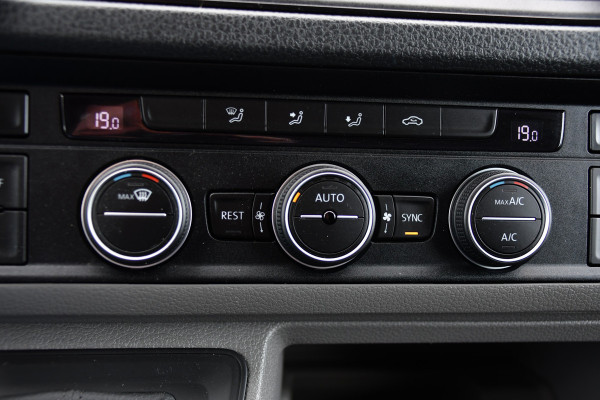MAN TGE 35 2.0 L3H2 PB Edition Camera, Cruise, Carplay, LED, 177pk, Clima, Trekhaak, Stuurverwarming, Automaat, NAVI, Sensoren, Multimedia, Uniek!