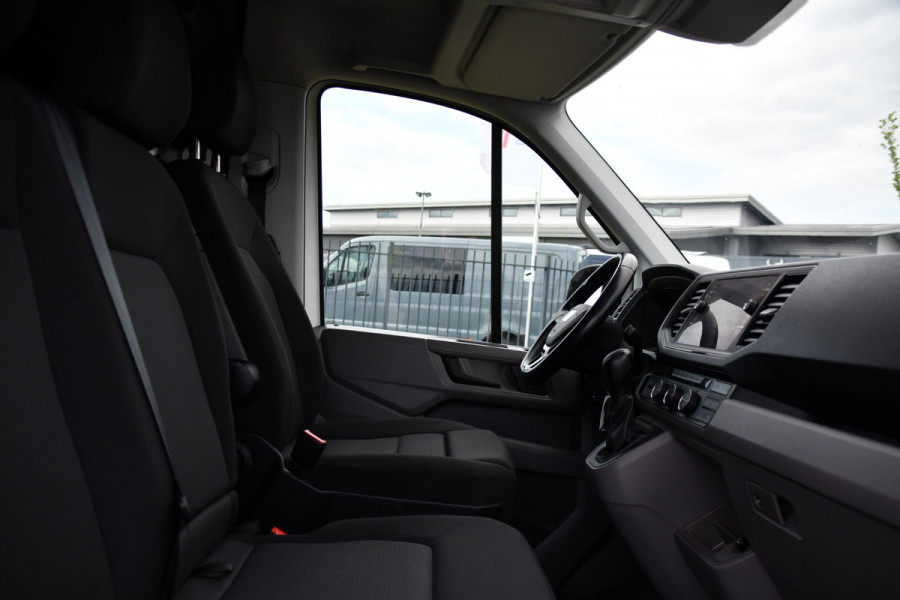 MAN TGE 35 2.0 L3H2 PB Edition Camera, Cruise, Carplay, LED, 177pk, Clima, Trekhaak, Stuurverwarming, Automaat, NAVI, Sensoren, Multimedia, Uniek!