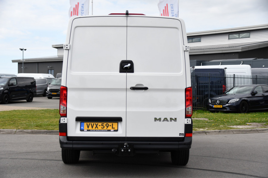 MAN TGE 35 2.0 L3H2 PB Edition Camera, Cruise, Carplay, LED, 177pk, Clima, Trekhaak, Stuurverwarming, Automaat, NAVI, Sensoren, Multimedia, Uniek!