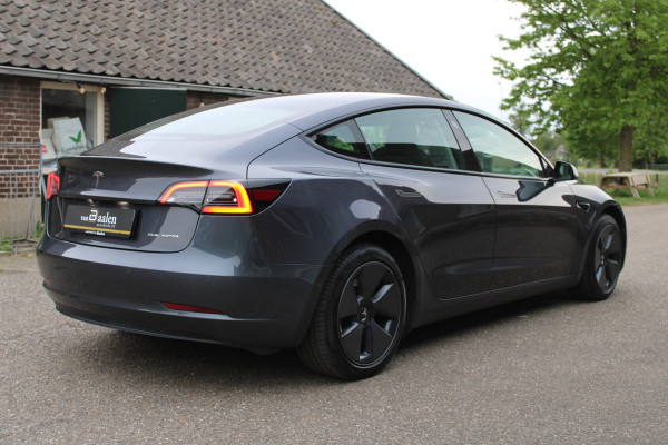 Tesla Model 3 Long Range AWD 75 kWh SOh 91.1% AUTO PILOT 3 PANO LEER 114000KM!!!