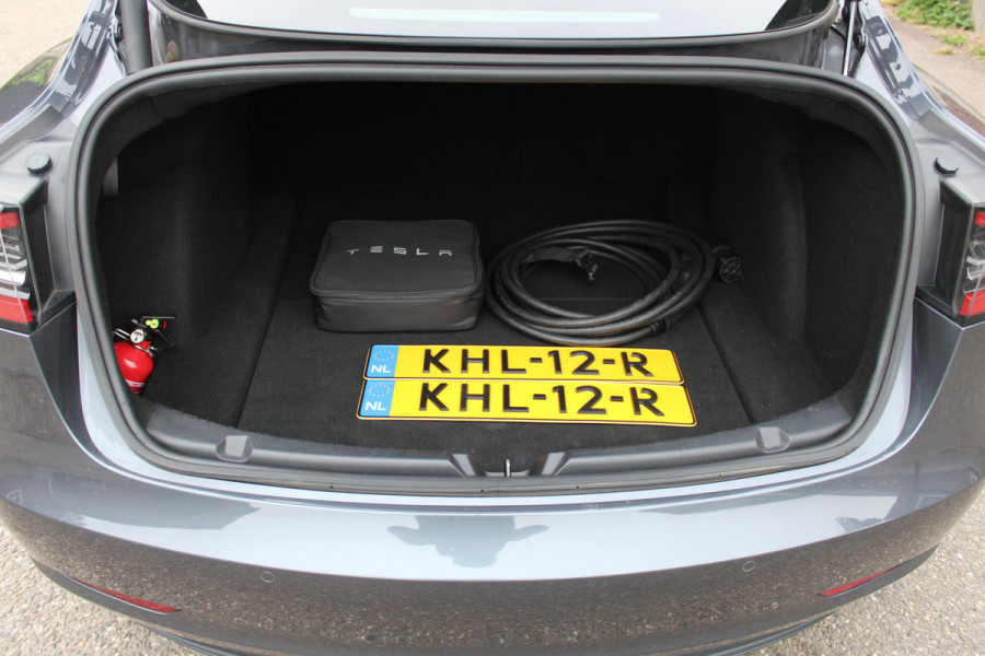Tesla Model 3 Long Range AWD 75 kWh SOh 91.1% AUTO PILOT 3 PANO LEER 114000KM!!!