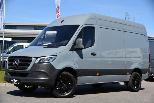 Mercedes-Benz Sprinter 319 3.0 CDI L2H2 PB Edition Camera, Cruise, Carplay, LED, 190pk, Mbux 7'', Trekhaak, Sensoren, Geveerde stoel, Automaat, Uniek!