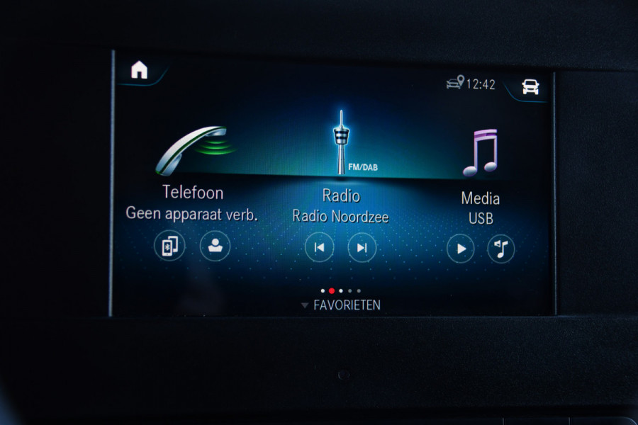 Mercedes-Benz Sprinter 319 3.0 CDI L2H2 PB Edition Camera, Cruise, Carplay, LED, 190pk, Mbux 7'', Trekhaak, Sensoren, Geveerde stoel, Automaat, Uniek!
