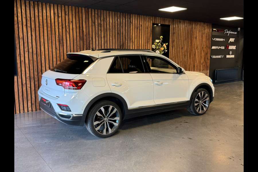 Volkswagen T-Roc 2.0 TSI 4Motion Sport / Pano / Beats / Stuurverwarming / Virtual / Carplay / DAB