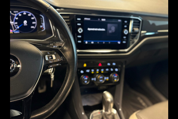 Volkswagen T-Roc 2.0 TSI 4Motion Sport / Pano / Beats / Stuurverwarming / Virtual / Carplay / DAB