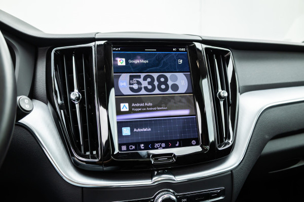 Volvo XC60 2.0 Recharge T6 AWD Panorama / stuur verw / camera / achterbank verwarming /