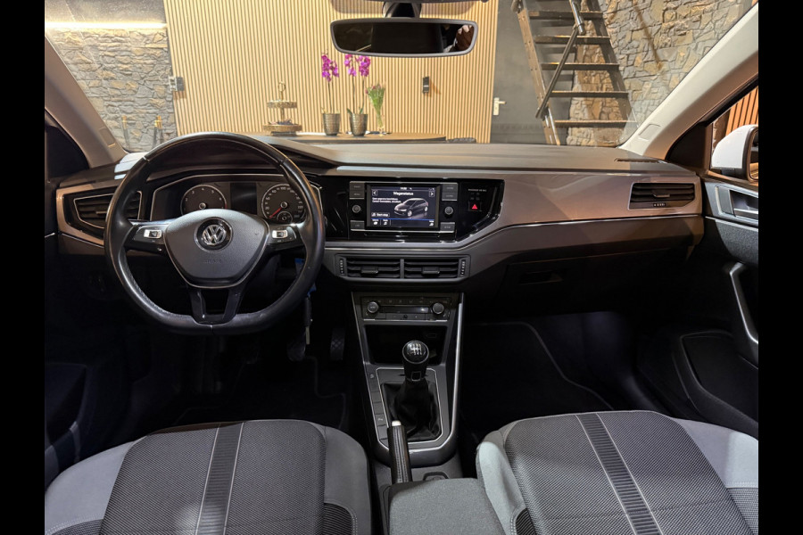 Volkswagen Polo 1.0 TSI | Pano | Bluetooth | PDC