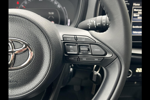 Toyota Aygo X 1.0 VVT-i First Automaat | Eerste eigenaar, Lichtmetalen velgen, Adaptive cruise control, Parkeercamera, Weinig KM!
