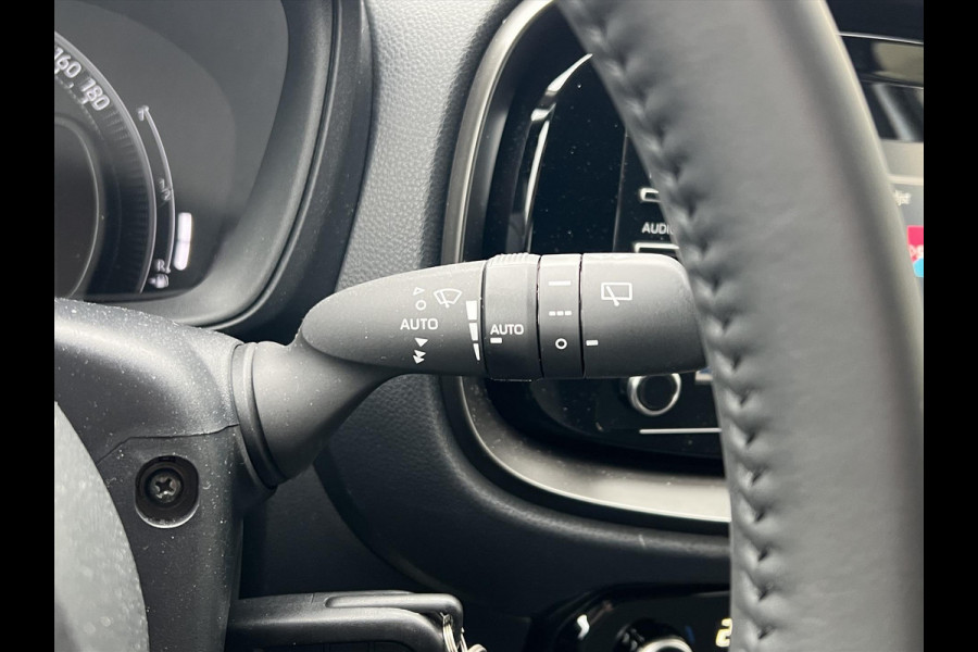 Toyota Aygo X 1.0 VVT-i First Automaat | Eerste eigenaar, Lichtmetalen velgen, Adaptive cruise control, Parkeercamera, Weinig KM!