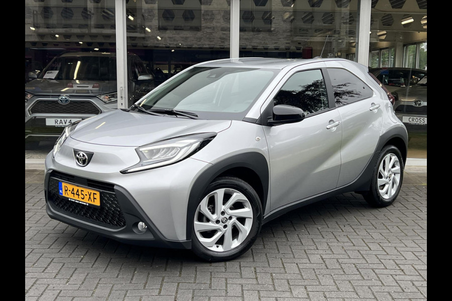Toyota Aygo X 1.0 VVT-i First Automaat | Eerste eigenaar, Lichtmetalen velgen, Adaptive cruise control, Parkeercamera, Weinig KM!
