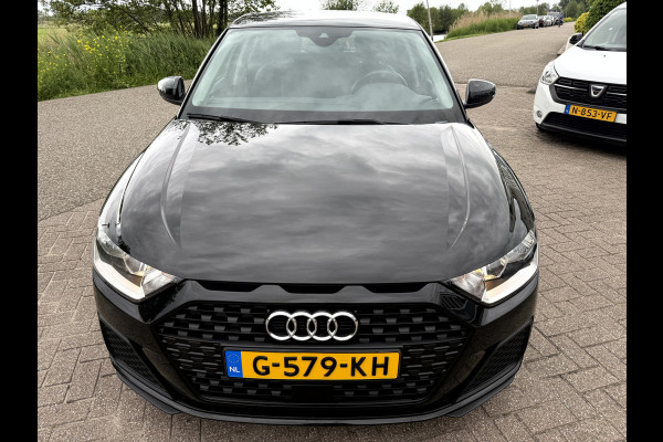 Audi A1 Sportback 25 TFSI Pro Line App Connect, Cruise Controll, 15''Lmv
