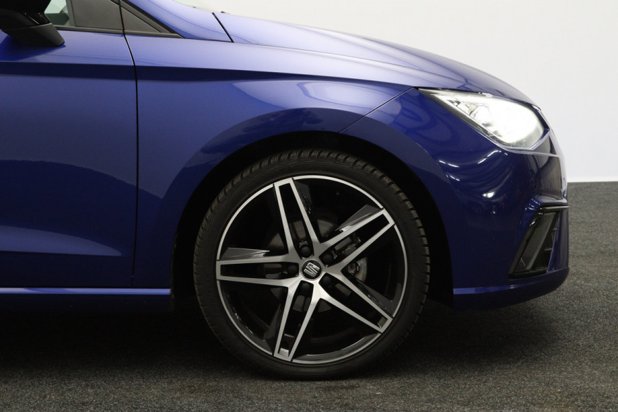 Seat Ibiza 1.0 TSI 95 PK FR Business Intense, Camera, Keyless, LED, Adap. Cruise Control