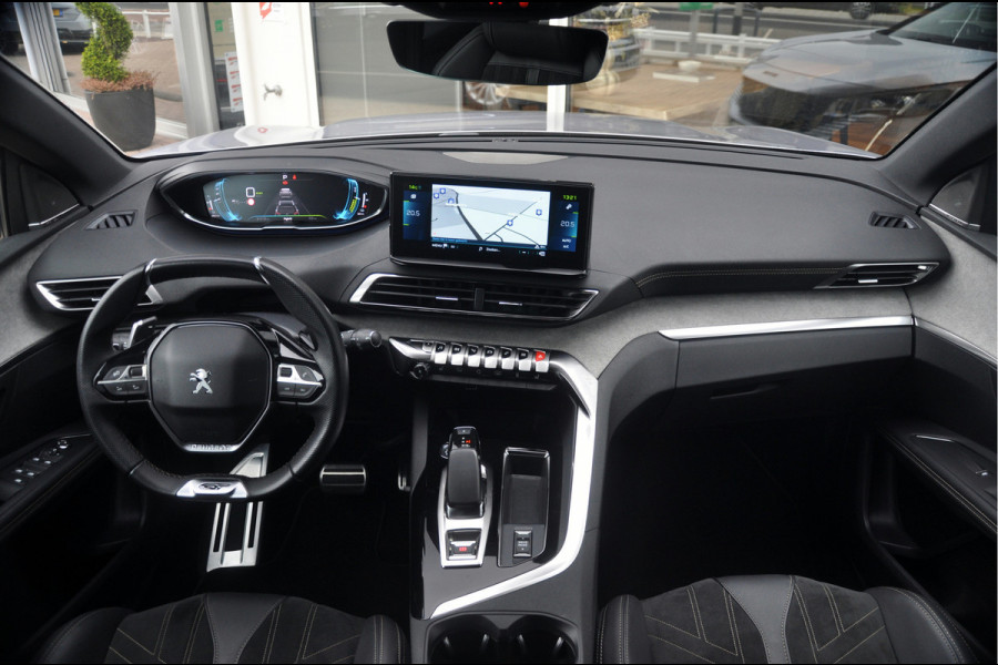 Peugeot 3008 1.6 HYbrid 225 GT | Focal | Black Pack | 19 inch