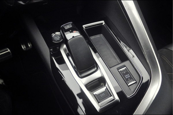 Peugeot 3008 1.6 HYbrid 225 GT | Focal | Black Pack | 19 inch