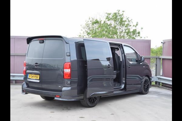 Peugeot e-Expert Dubbele Cabine 75kWh | STX Sport | Lederen bekleding | Spoilerpakket | 18 inch Lichtmetalen velgen | Rondom Camera's | Mooiste bus van NL (!)