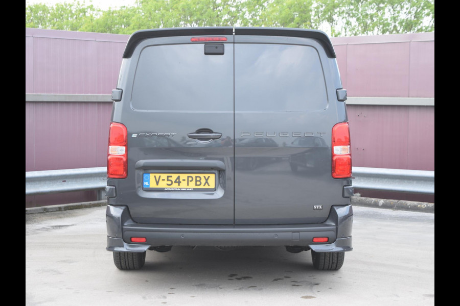 Peugeot e-Expert Dubbele Cabine 75kWh | STX Sport | Lederen bekleding | Spoilerpakket | 18 inch Lichtmetalen velgen | Rondom Camera's | Mooiste bus van NL (!)