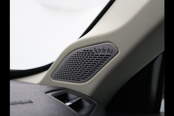 Lynk & Co 01 1.5 PLUG-IN 261 PK AUT. + PANORAMA | INFINTY AUDIO | ADAPTIVE CRUISE | CAMERA | 20 INCH | SFEERVERLICHTING