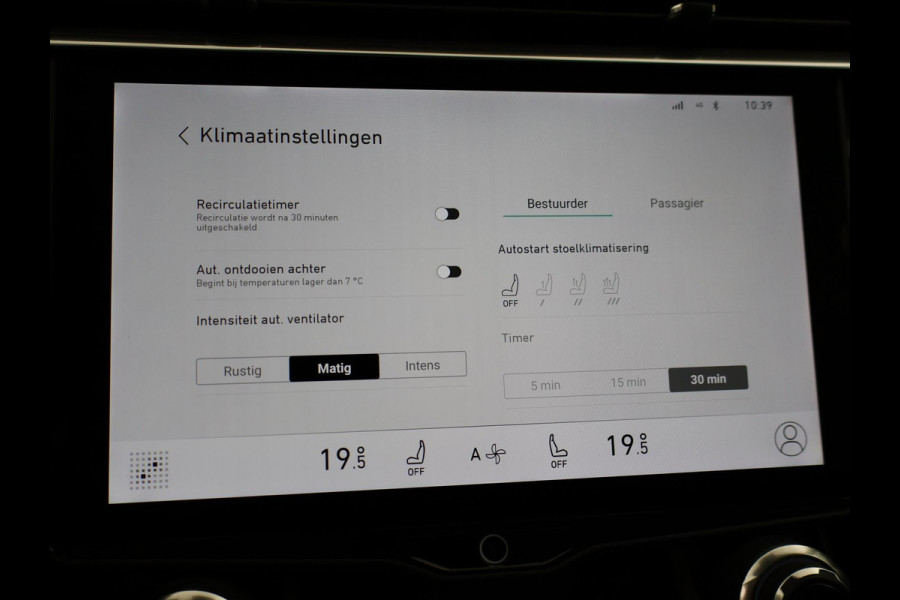 Lynk & Co 01 1.5 PLUG-IN 261 PK AUT. + PANORAMA | INFINTY AUDIO | ADAPTIVE CRUISE | CAMERA | 20 INCH | SFEERVERLICHTING