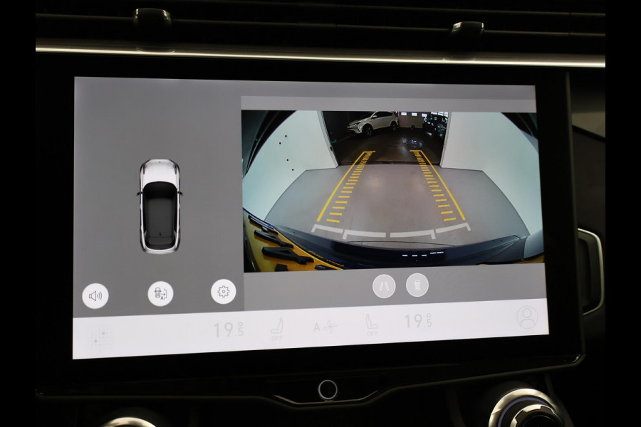 Lynk & Co 01 1.5 PLUG-IN 261 PK AUT. + PANORAMA | INFINTY AUDIO | ADAPTIVE CRUISE | CAMERA | 20 INCH | SFEERVERLICHTING