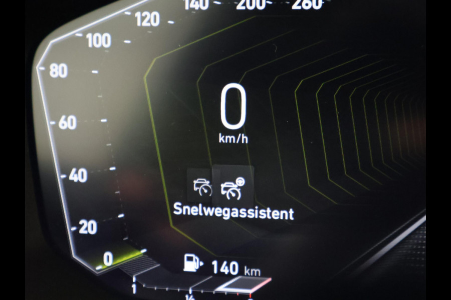 Lynk & Co 01 1.5 PLUG-IN 261 PK AUT. + PANORAMA | INFINTY AUDIO | ADAPTIVE CRUISE | CAMERA | 20 INCH | SFEERVERLICHTING