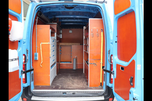 Renault Master T35 2.3 DCI 130 PK L2H2 + 2 SCHUIFDEUREN | 220V OMVORMER | WP INRICHTING | TREKHAAK 2500 KG