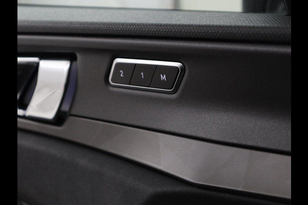 Lynk & Co 01 1.5 Plug In | SOH 92% | Panoramadak | Infinity by Harman | 360 Camera | Adaptive cruise | Stoelverwarming | Carplay | Memory | Full LED | PHEV