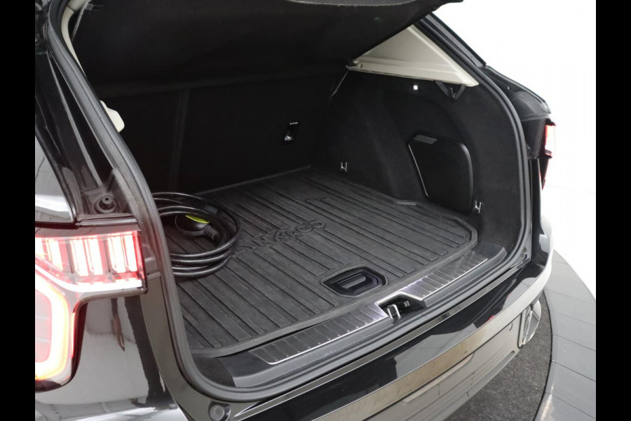 Lynk & Co 01 1.5 Plug In | SOH 92% | Panoramadak | Infinity by Harman | 360 Camera | Adaptive cruise | Stoelverwarming | Carplay | Memory | Full LED | PHEV