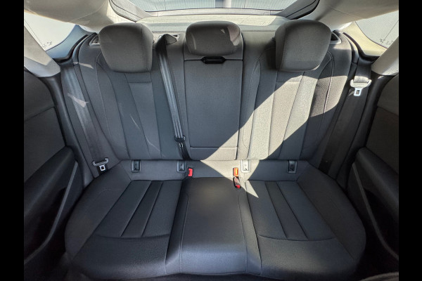 Audi A5 Sportback 40 TFSI Business Edition * Cruise * Navigatie * PDC * El. kofferklep *
