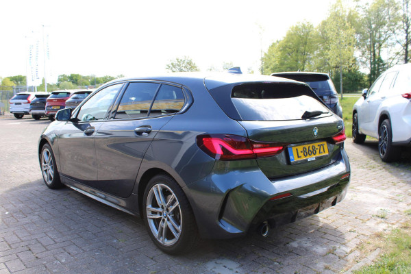 BMW 1-serie 118i Business Edition Plus 136 PK | M -Sport | Lederen Bekleding | Navigatie | Stoelverwarming | Sportstoelen | Virtual Cockpit | Climate Controle