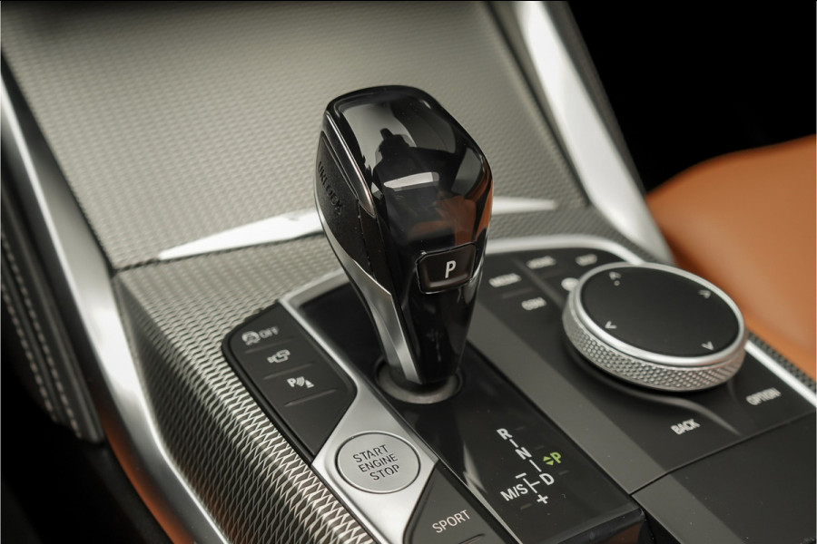 BMW 4 Serie Coupé M440i xDrive High Executive Schuifdak M-Stoel Laser ACC H/K