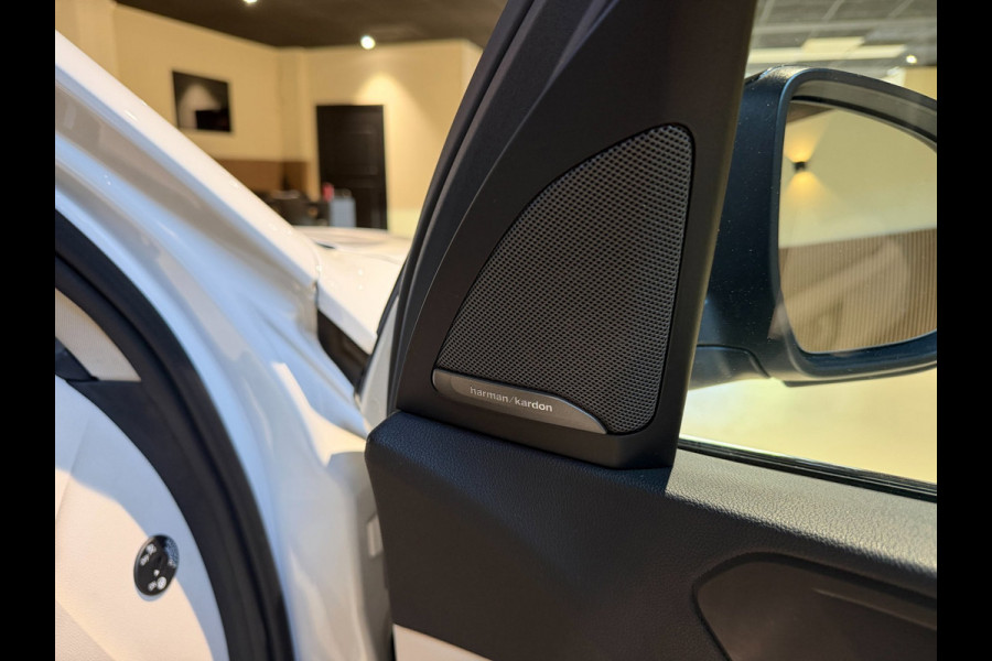 BMW X5 XDrive45e High Executive|Crystal Pook|Skylounge|Leder|HuD