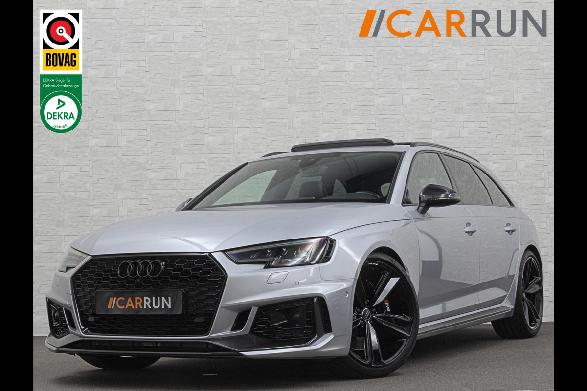 Audi RS4 Avant 2.9 TFSI A4 Quattro | Carbon | Panorama | RS-Dynamic | ACC | 360 Camera | Matrix-LED | Keyless-Entry | Massage | 20 inch | Memory | Black-Optic | 3-Zone Clima | Tour-Pakket | Getint Glas | Sfeerverlichting | Autom. Parkeren | Virtual-Cockpit |