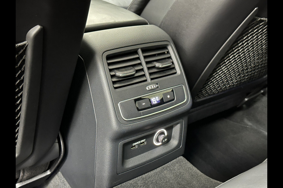 Audi RS4 Avant 2.9 TFSI A4 Quattro | Carbon | Panorama | RS-Dynamic | ACC | 360 Camera | Matrix-LED | Keyless-Entry | Massage | 20 inch | Memory | Black-Optic | 3-Zone Clima | Tour-Pakket | Getint Glas | Sfeerverlichting | Autom. Parkeren | Virtual-Cockpit |