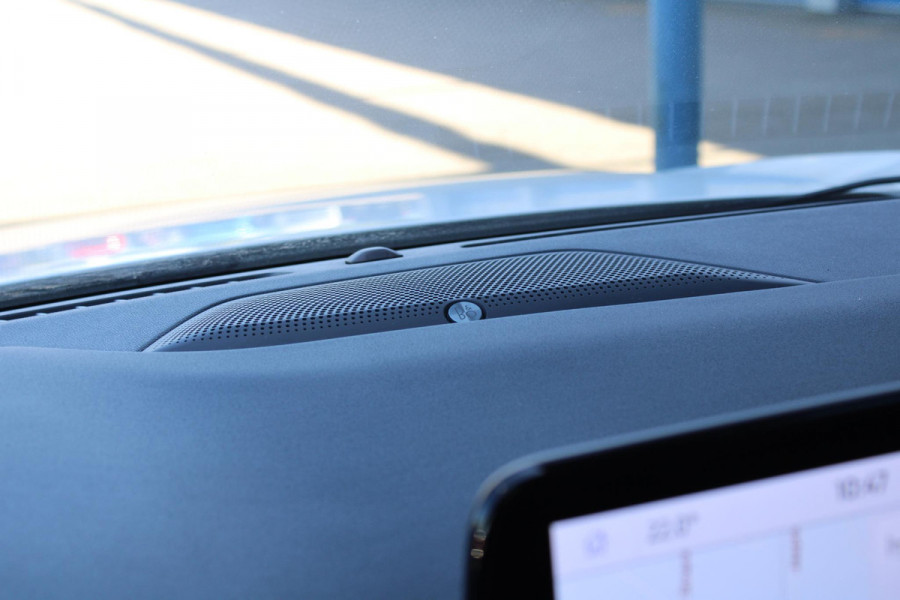 Ford Kuga 2.5 PHEV Vignale | Panorama Dak | Adaptive Cruise Control | Winterpack | Full LED | Volledig Lederen Interieur |