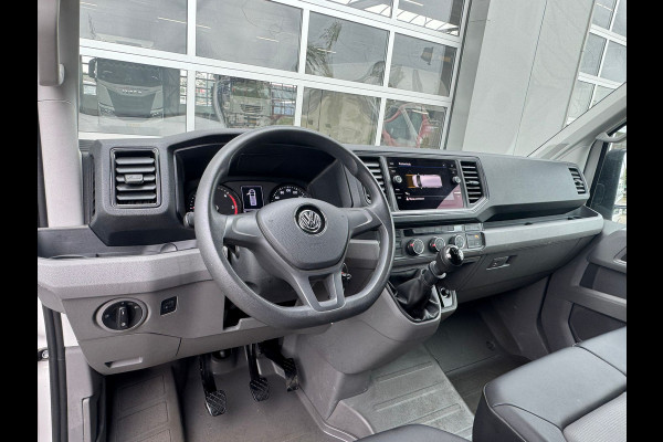 Volkswagen Crafter 35 2.0 TDI L3H3 > Trekhaak/P sensoren/Navigatie