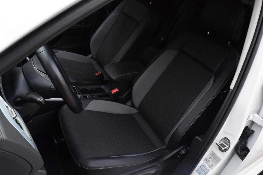 Volkswagen T-Roc 1.5 TSI Goal|Nav.|Stoelverw.|ACC|Carplay