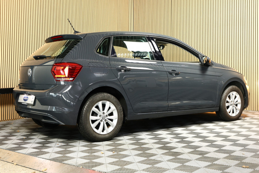 Volkswagen Polo 1.0 TSI Highline R line int. NAVI CLIMA PDC "18