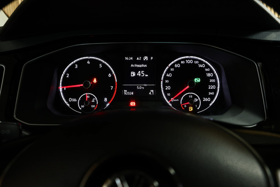 Volkswagen Polo 1.0 TSI Highline R line int. NAVI CLIMA PDC "18