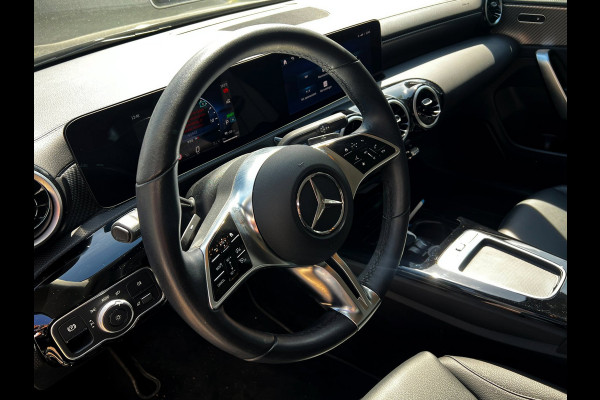Mercedes-Benz CLA-Klasse 250 e Business Line